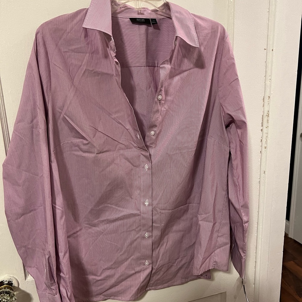 Nice Dress or Business Shirt, button down striped shirt. NWT size X0